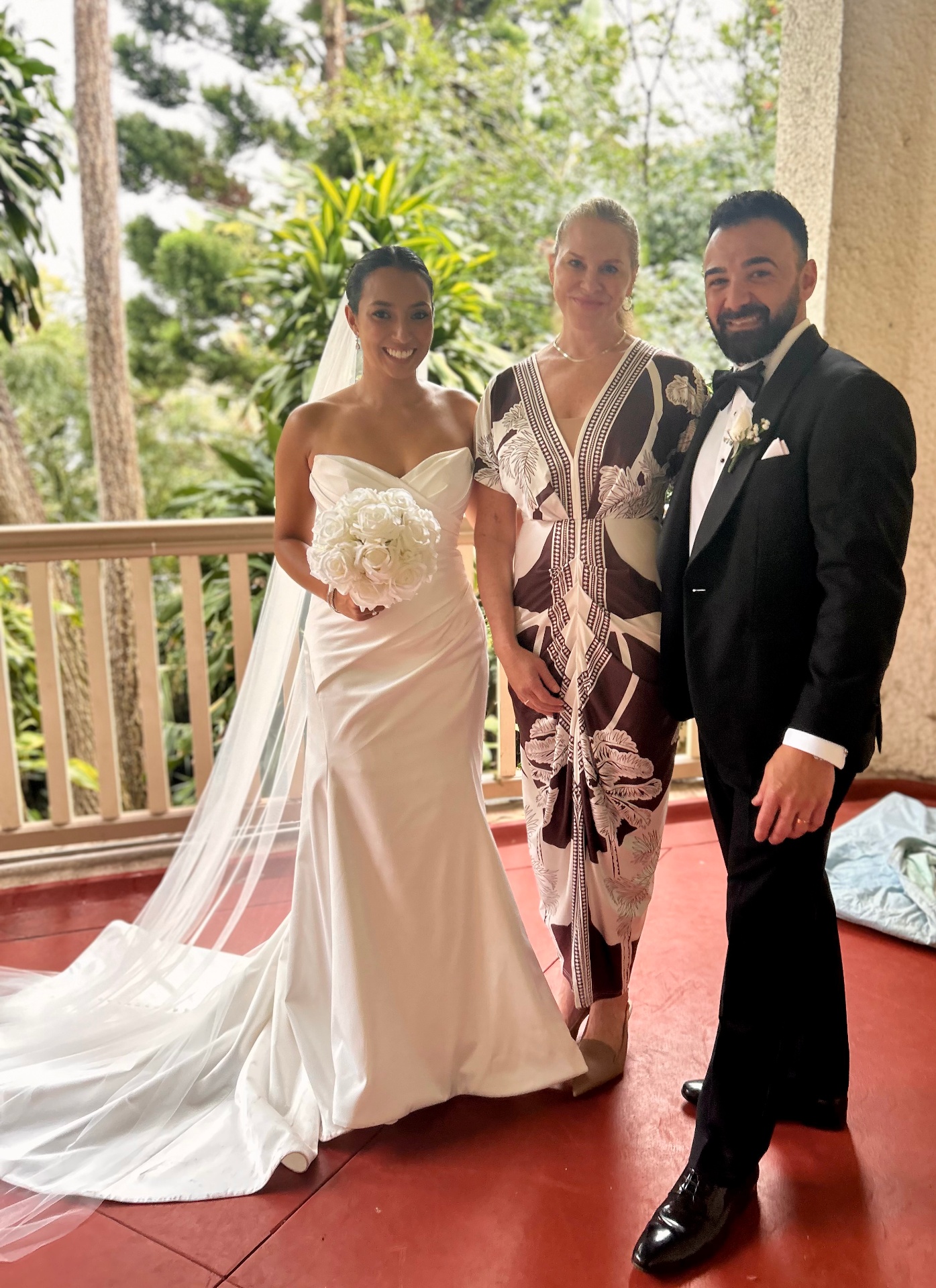 Newlyweds with Nicole, rainforest backdrop